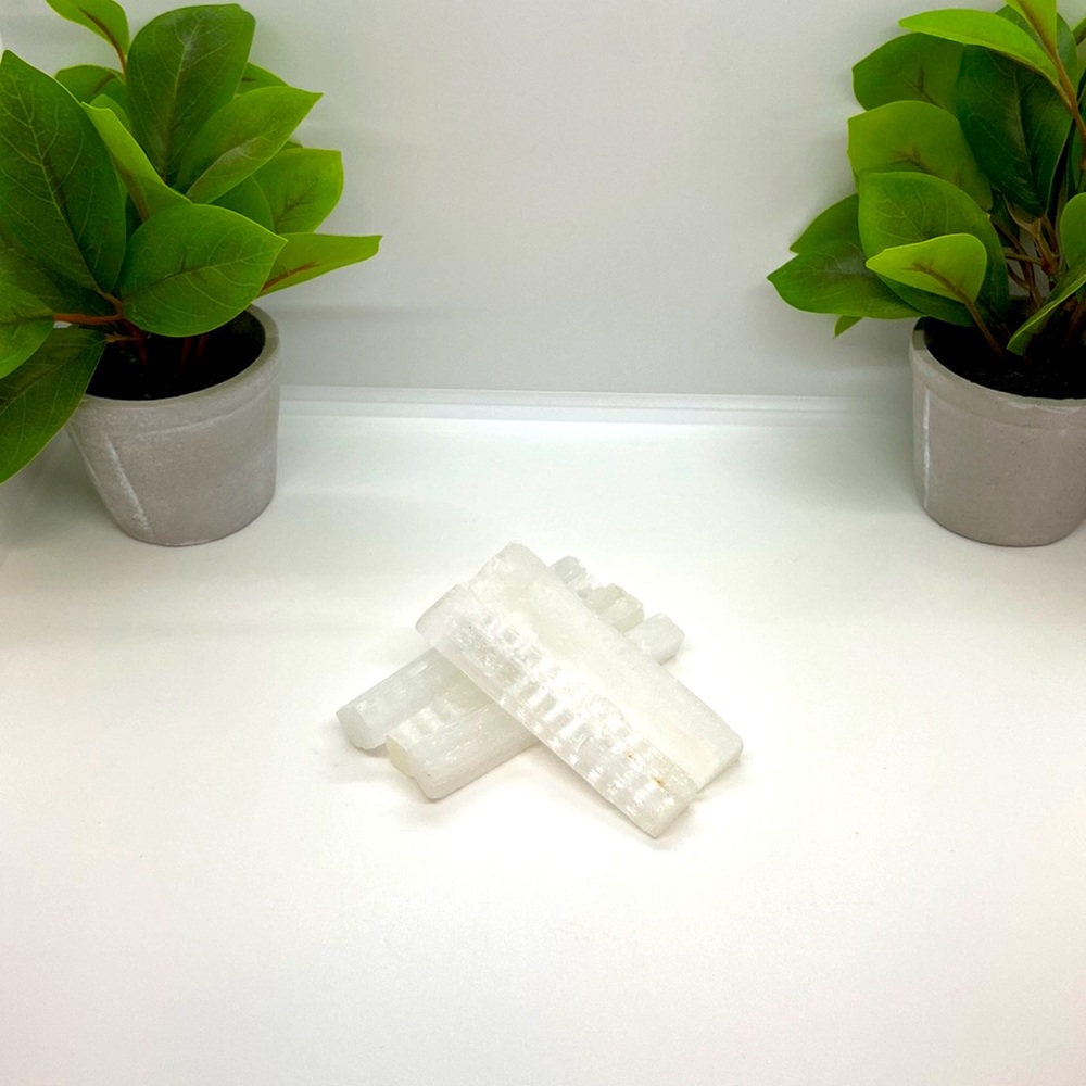 5 pieces of 4” Selenite Sticks